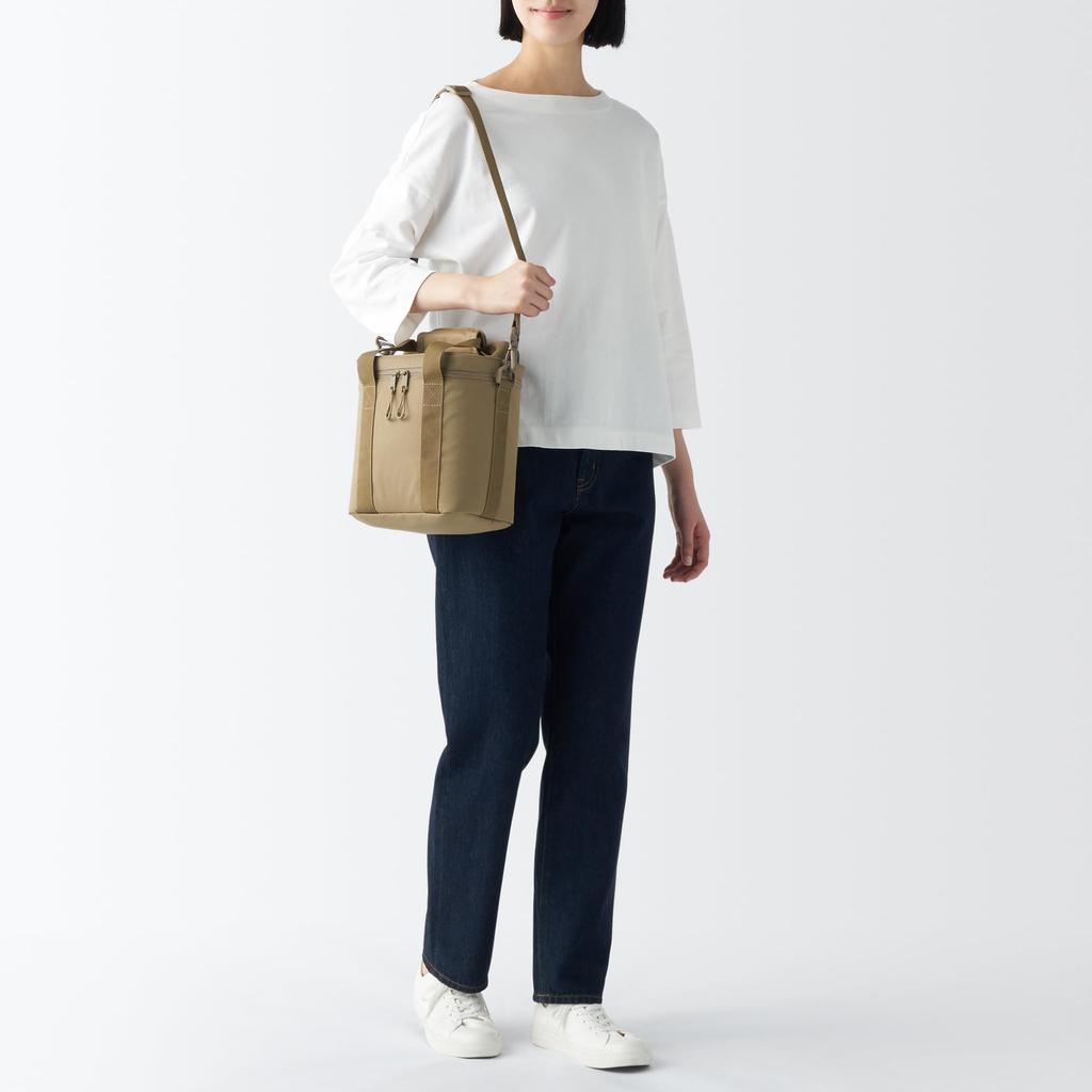 MUJI Insulated Medium Size X 20 X 15 Item 84383151 Bag, Beige, (22 Cm), Number