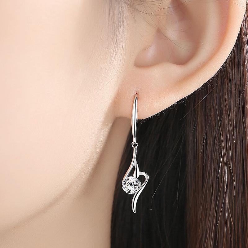 Haczyki na uszy i kolczyki Skrzydła Anioła dla kobiet, Japońskie i Koreańskie Proste i Modne Temperament Wszechstronne Haczyki na uszy Skrzydła