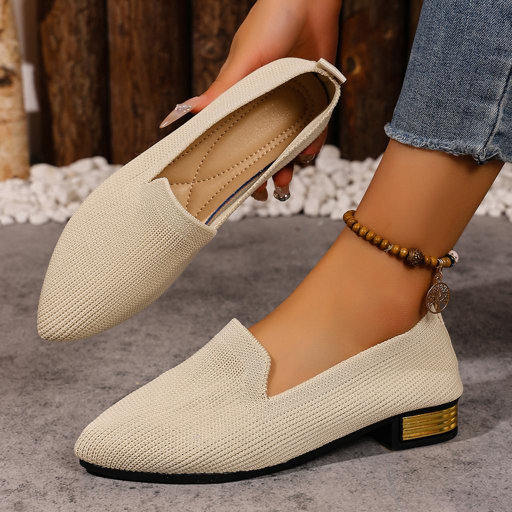 Mode 2025 Kvinnor Casual Bekväma Ballerinaskor Lätta Spetsiga Lätta Sneakers Kvinnor 2025 Vår Sommar Nya Utomhus Slip on Loafers