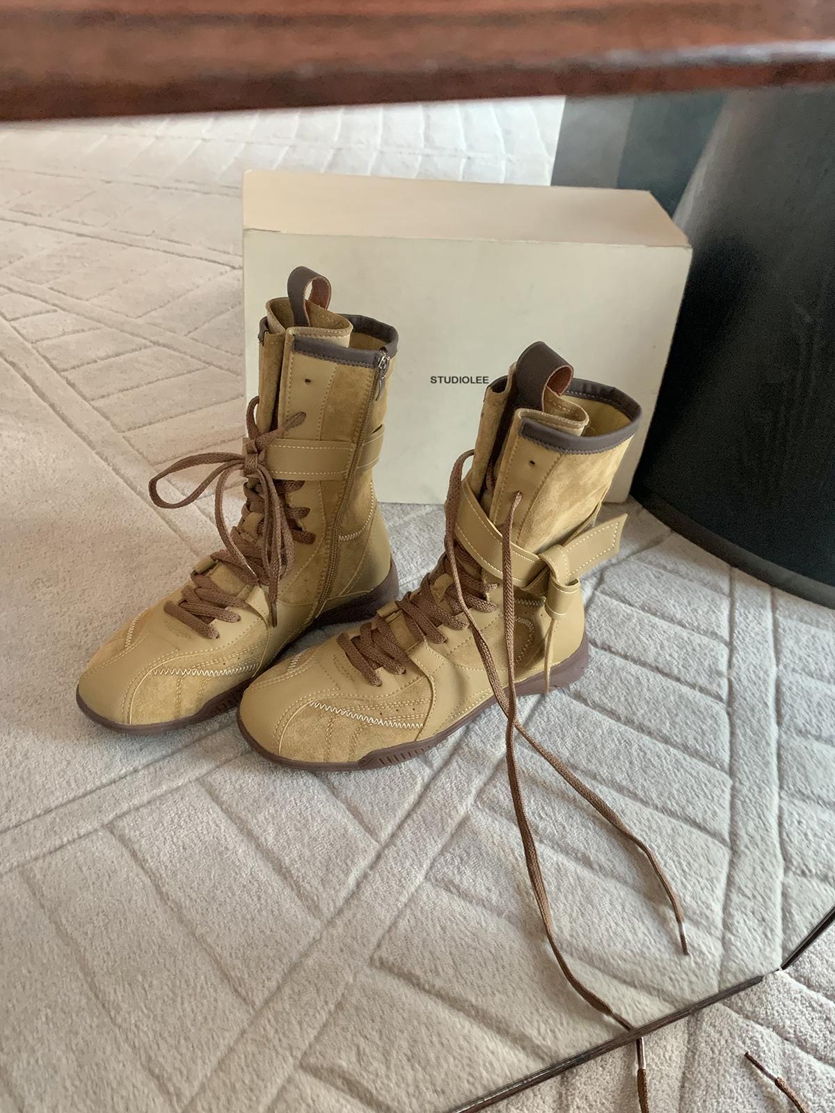 

Grape mother has the same style in stock~ fashionable retro color matching versatile straps side zipper hunting clothes Dexun Martin boots women s 40