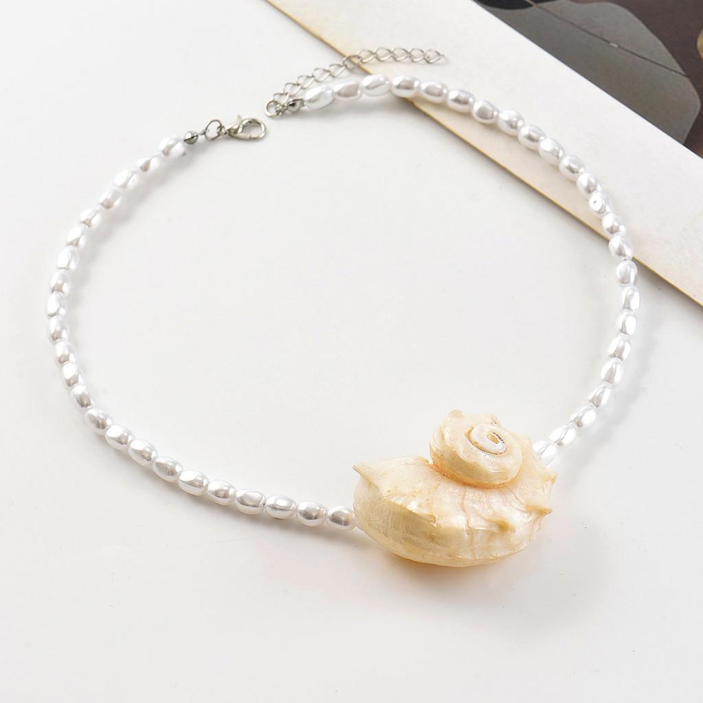 Vintage Pearl Necklace With Natural Shell Pendant For Summer Beach Casual Wear