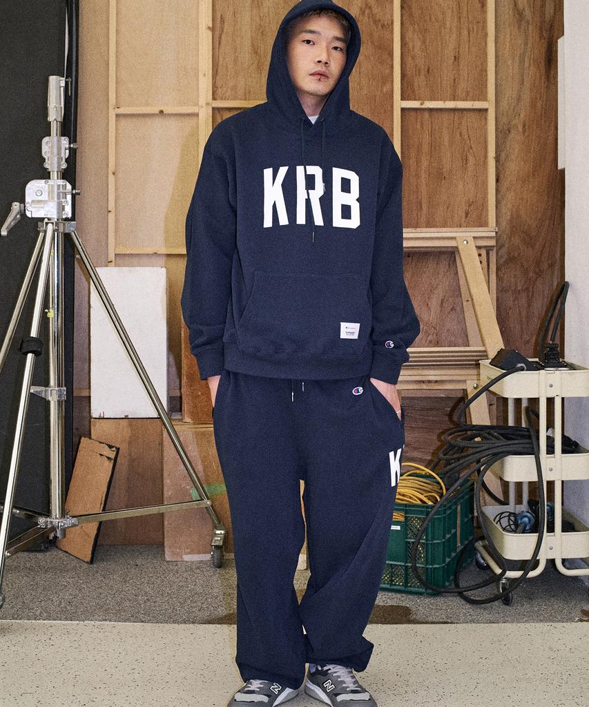 CHAMPION X Compact Record Bar Big Logo Sweatpants Navy