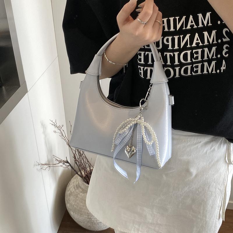 Fashion casual texture niche bag women's 2025 new armpit bag versatile shoulder messenger bag commuter handbag