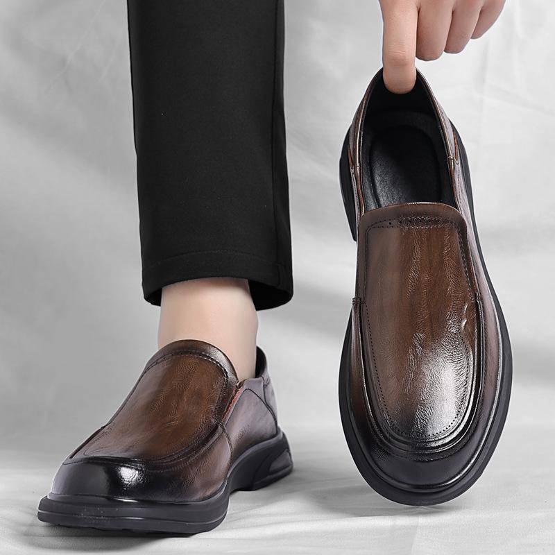 Wenzhou Leather Shoes Men's 2025 Spring New Casual Leather Shoes Lazy One Pedal Middle-aged Loafers Tide