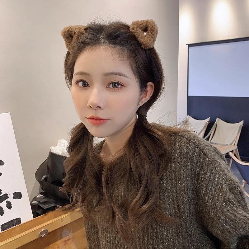 2Pcs Plush Cat Ears Hair Claw Women Side Clip Broken Hair Small Grab Clip Sweet Cute Princess Head Shark Clip Hairpin Headwear