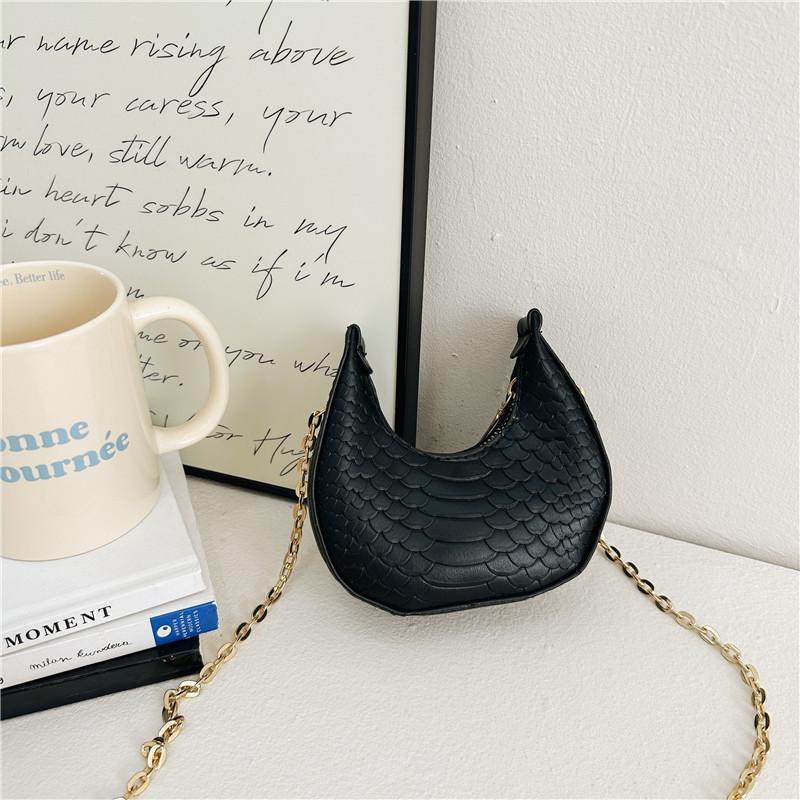 Trendy Lightweight Kids Shoulder Bag Adorable Dumpling Design For Boys And Girls