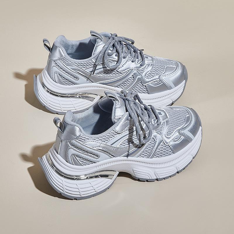 Neue Dad Shoes für Damen im Sommer Studentensport Laufen und Freizeit Mesh zur Verbesserung der Atmungsaktivität