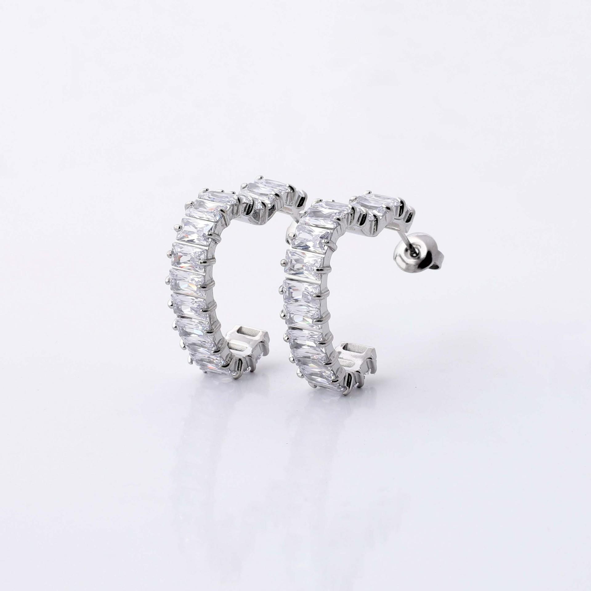 Factory Direct Sales Exclusive Waterproof Allergy Resistant Women s Stainless Steel Zion Heart Shaped 18k Gold Plated Earrings