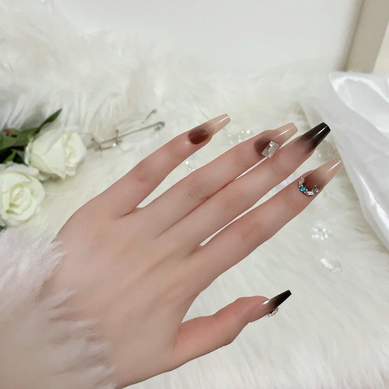 Luxurious Handmade Translucent Nail Tips for Autumn/Winter – Soft Texture, High-Class Feel