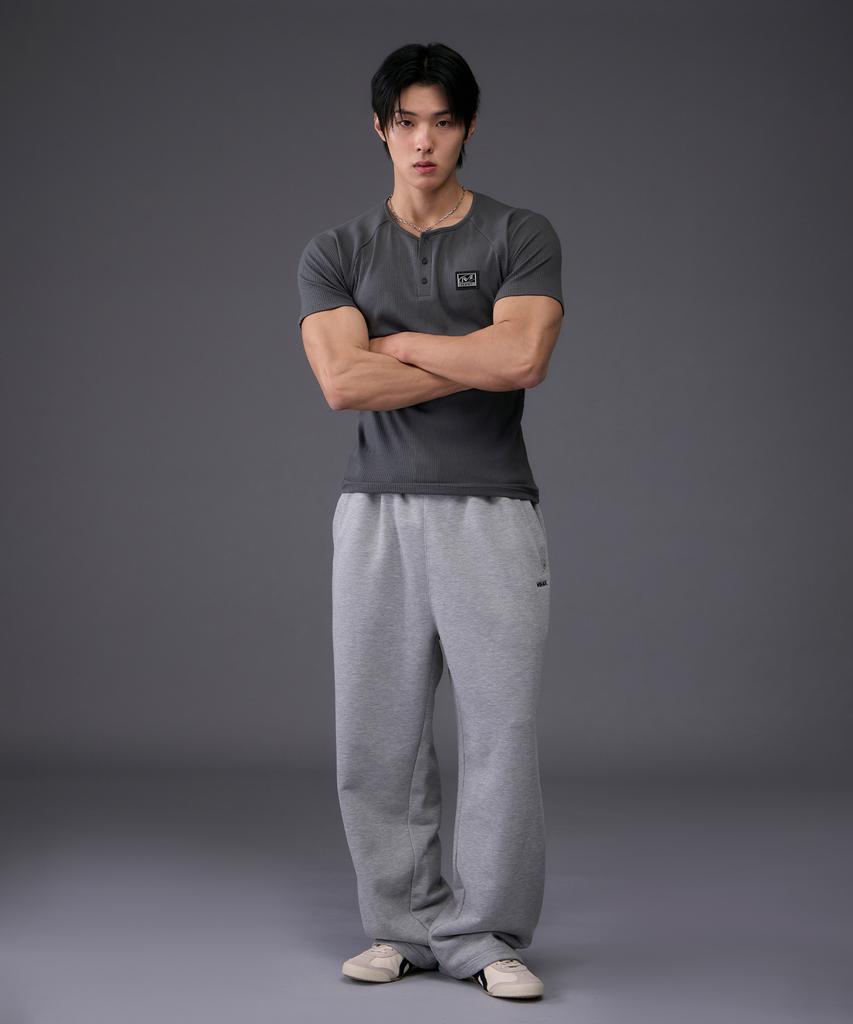 Mihag Metal Plate Sweatpants (Gray)