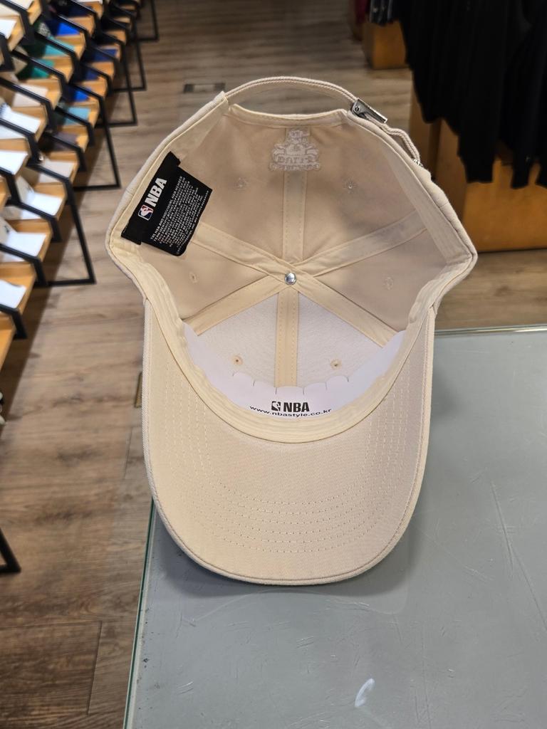 NBA Unisex CHI Cursive Vertical Embroidery Hardball Cap N245AP477P (83)