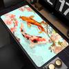 Tapis de Bureau Japonais Noir et Blanc Art Tapis de Souris Poisson Koi Art Japonais Sceau Poisson Yin-yang Grand Tapis de Bureau Gaming Tapis de Souris en Caoutchouc Tapis