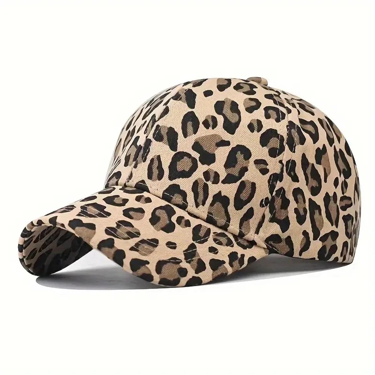 

Leopard Print Suede Baseball Cap for Men and Women Stylish Curved Brim Outdoor Sun Protection Sun Hat Adjustable Retro Style 54-60cm