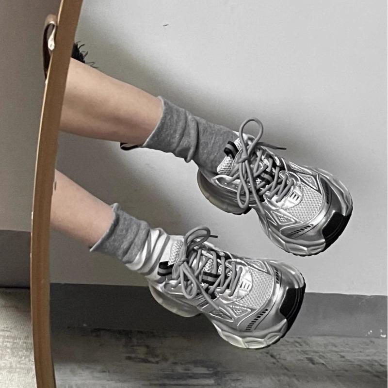 Niche Versatile Silver Dirt-resistant Thick-soled Dad Shoes Women's Autumn New Models Show Small and Light Casual Sports Shoes