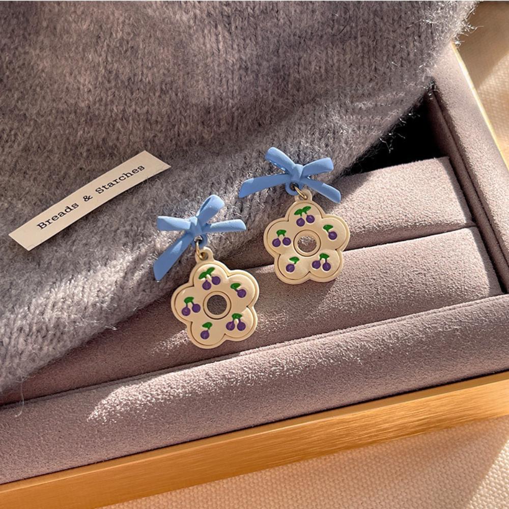 

Partysu Flower Pendant Earrings Elegant Bow Stud Earrings Unique Floral Earrings Women