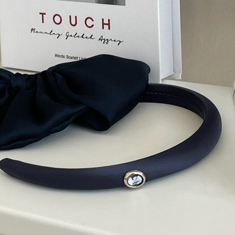 Cameo Satin Slim Hairband [Navy]