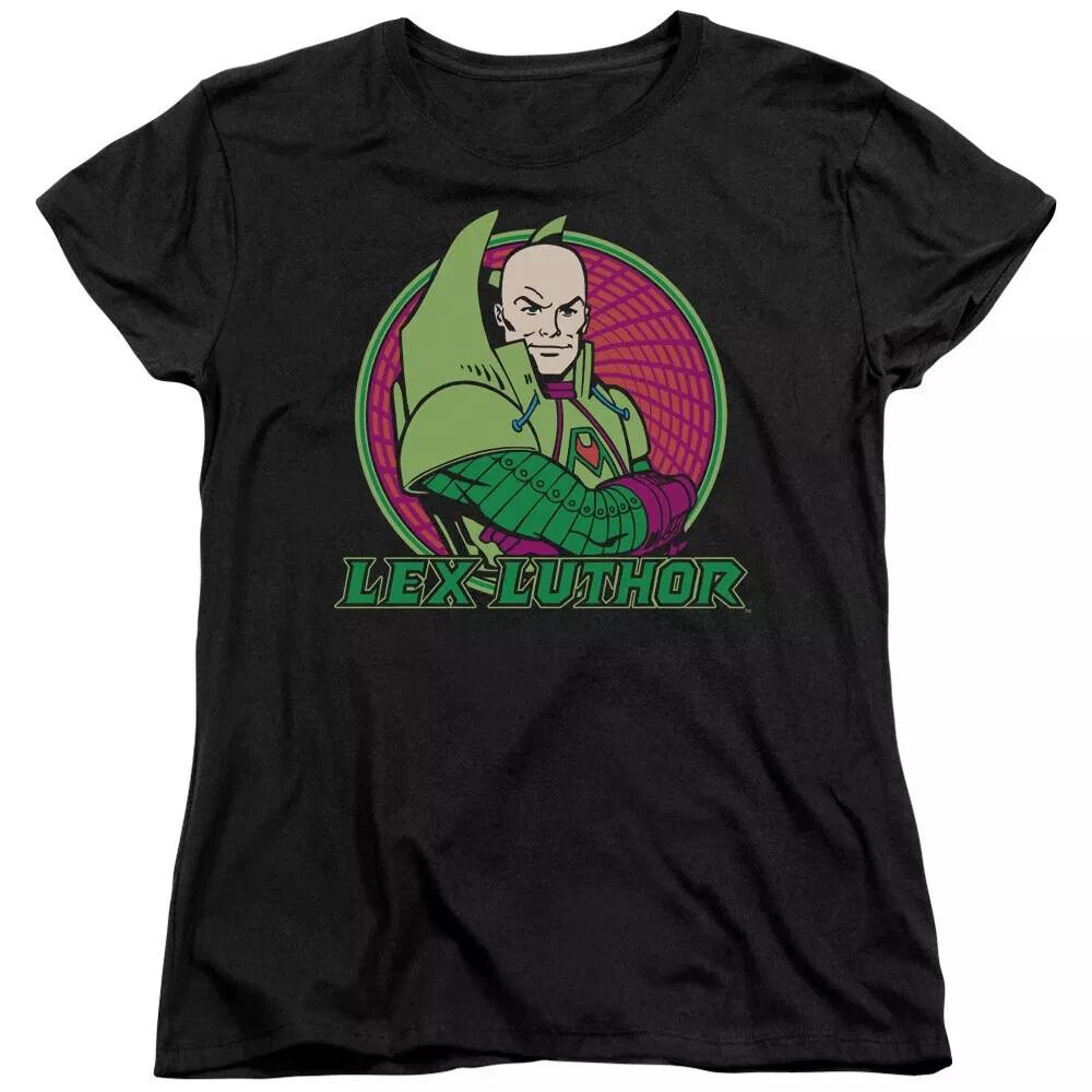 Wonder Woman  Wonder Woman Covers  Women s T-Shirt M