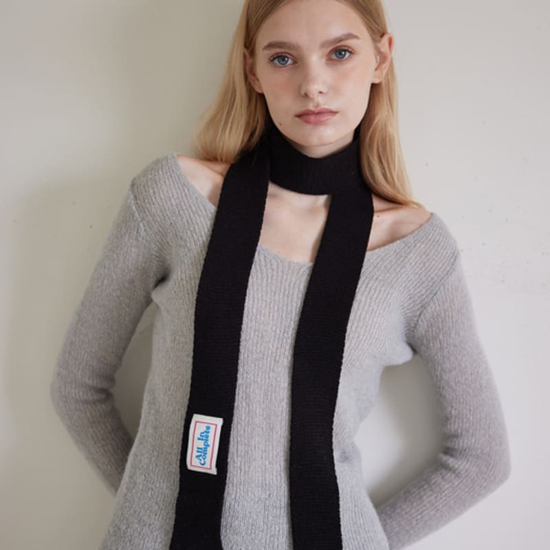 Écharpe Tricotée Fine INCOMPLÈTE (6 couleurs)