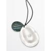 Oval Metal Piece Detail Necklace 04602602808