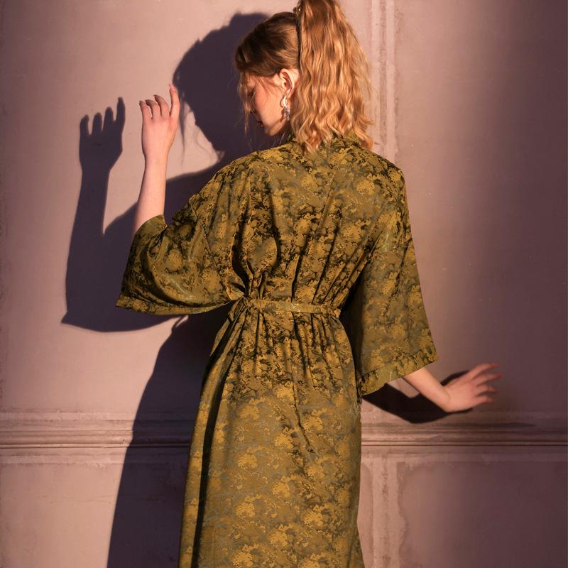 Vestaglia Jacquard da Donna Lusso Leggero: Accappatoio Lungo Primavera/Autunno, Raso di Seta Ghiacciata, Sensazione di Lusso, Accappatoio Singolo, Gonna da Bagno Pronta per l'Estate.