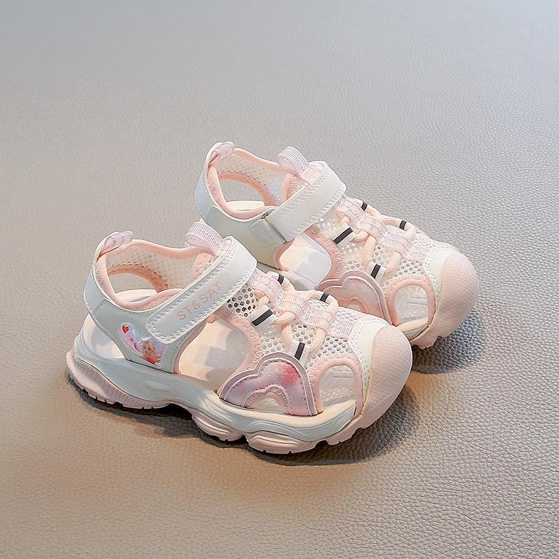 Girls Closed Toe Sandals Slides Breathable Mesh Soft Sole Anti Slip Beach Shoes for Kids
