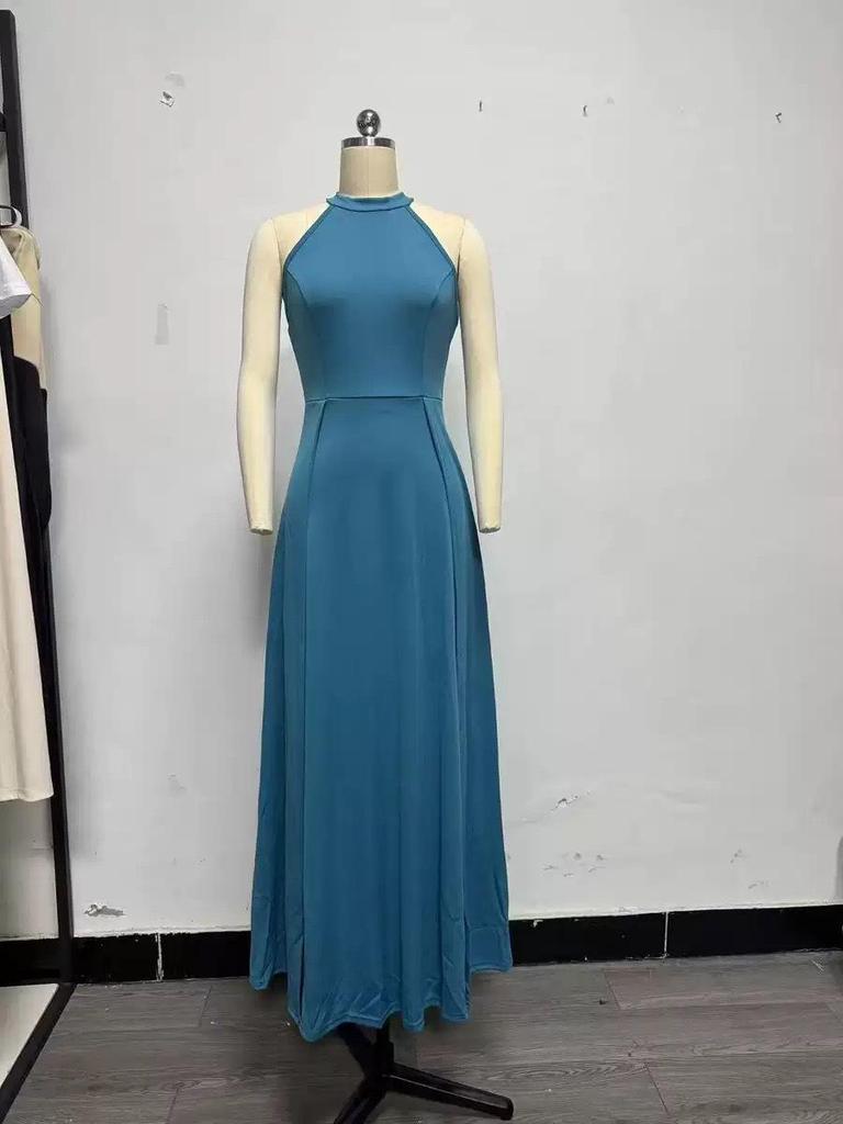 Women's Halterneck Sexy Evening Gown - Summer 2026 Slit Banquet Long Dress, Solid Color Formal Wear