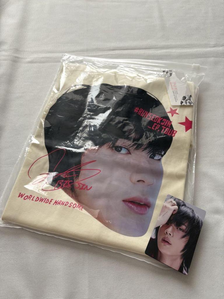 [USED] RUNSEOKJIN_EP_TOUR T-shirt with Photo Card Korean Shop