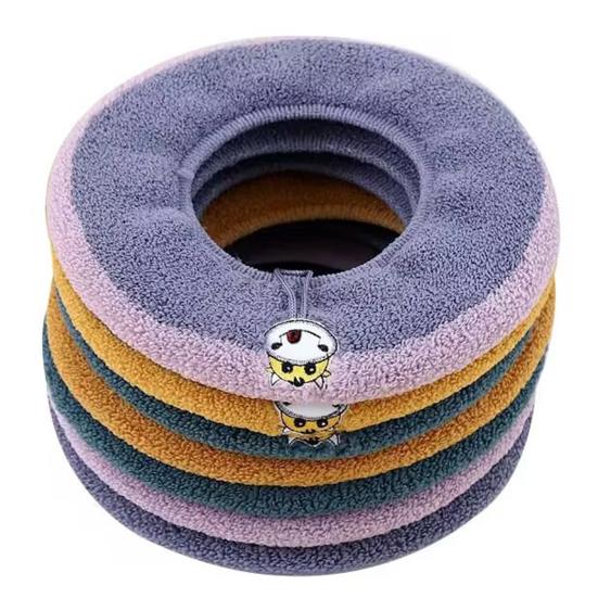 Toilet Seat Cover with Lanyard Easy Installation 4-season Bathroom O-shaped Knitting Closestool Mat Daily Use