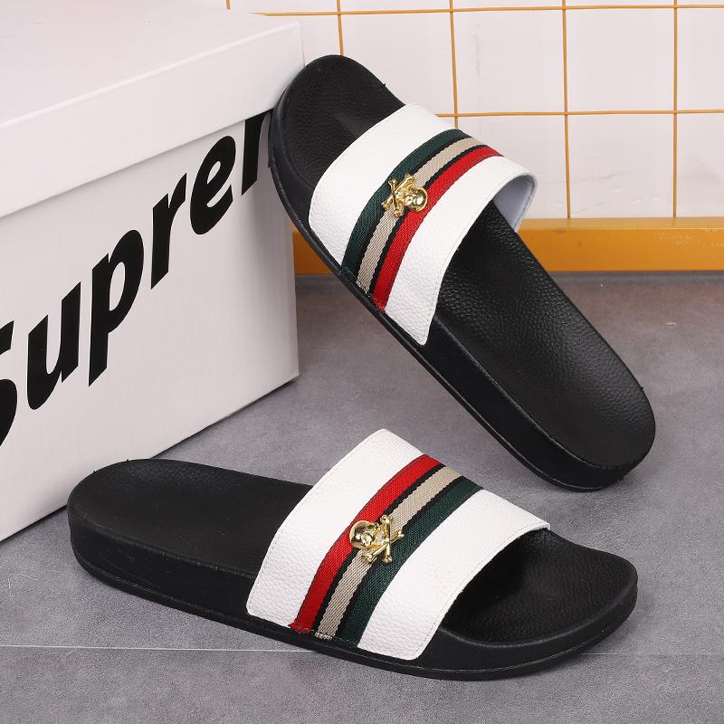 Shoes Men Sandals Slippers Fashion Flip Flops Casual Innovative Design Shoes Men Soft-soled Lightweight Home Slippers Sneakers