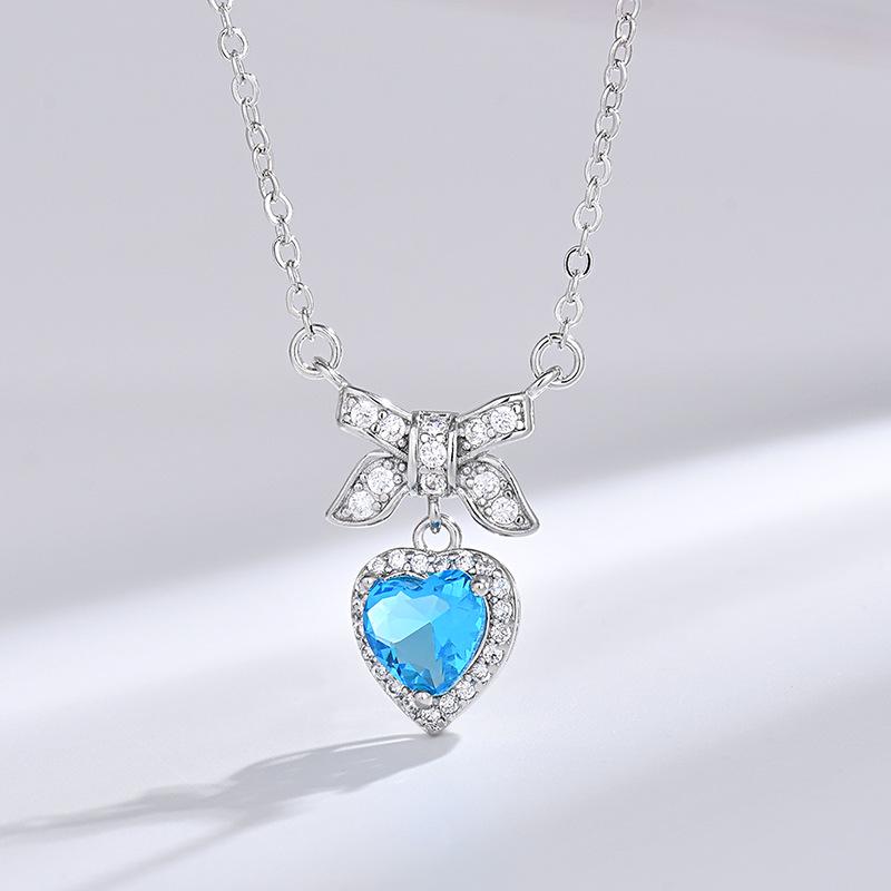 

Корейское ожерелье с бантом и сердцем: Инкрустированные бриллиантами, Милые, Универсальные, Высококлассные женские украшения