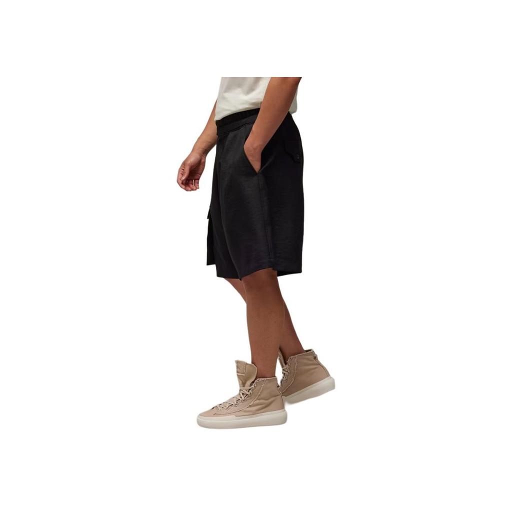 Y-3 Sportuniformshorts Locker geschnitten Gerade Beine Freizeitshorts Herrenshorts Schwarz IN8750
