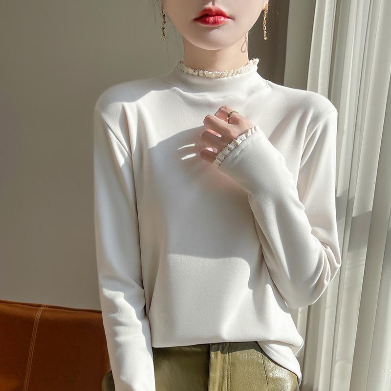 A New Thickened, Soft and Semi-high Neck Top From Spring and Autumn, Paired with A Stylish and Slimming Base Layer for Women