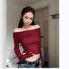 American Retro One Shoulder Long Sleeved T-shirt for Women Featuring Off the Shoulder Beauty Unique Style and Sexy Tight Fitting Base Shirt