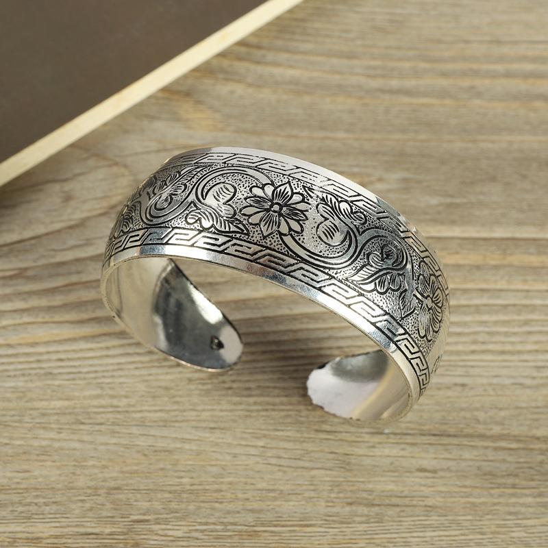 Retro Silver Bracelet Engraved Opening Wide Bracelet Fashionable Personality Miao Silver Old Antique Jewelry