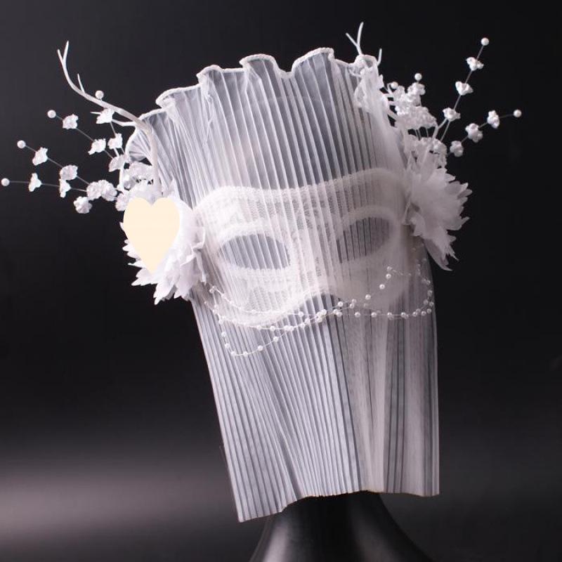 Halloween Gold Full Face Mask: Mysterious Singer Dance Veil for Adults