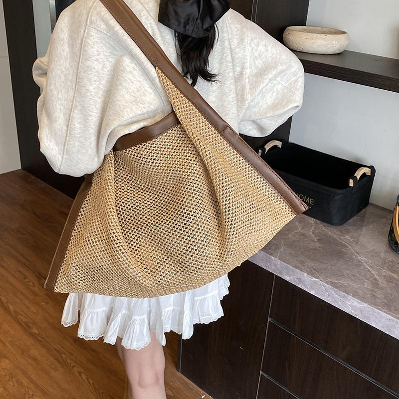 Casual straw commuter tote bag women's 2026 spring new large-capacity personalized shoulder armpit bag