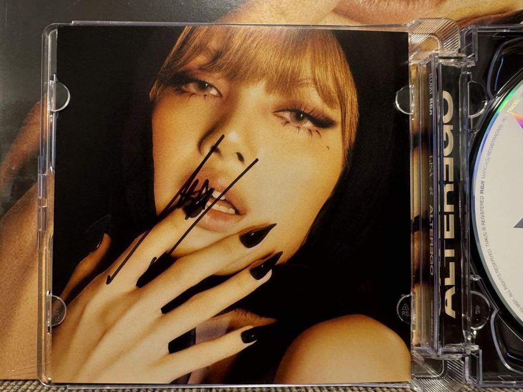 [USED] Official Autographed CD LISA ALTEREGO Lisa Alter Ego