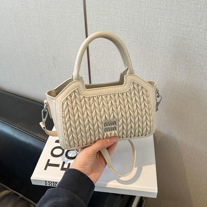 

Minimalist High-End Women s Crossbody Bag - Versatile Shoulder Handbag in Solid Color білий