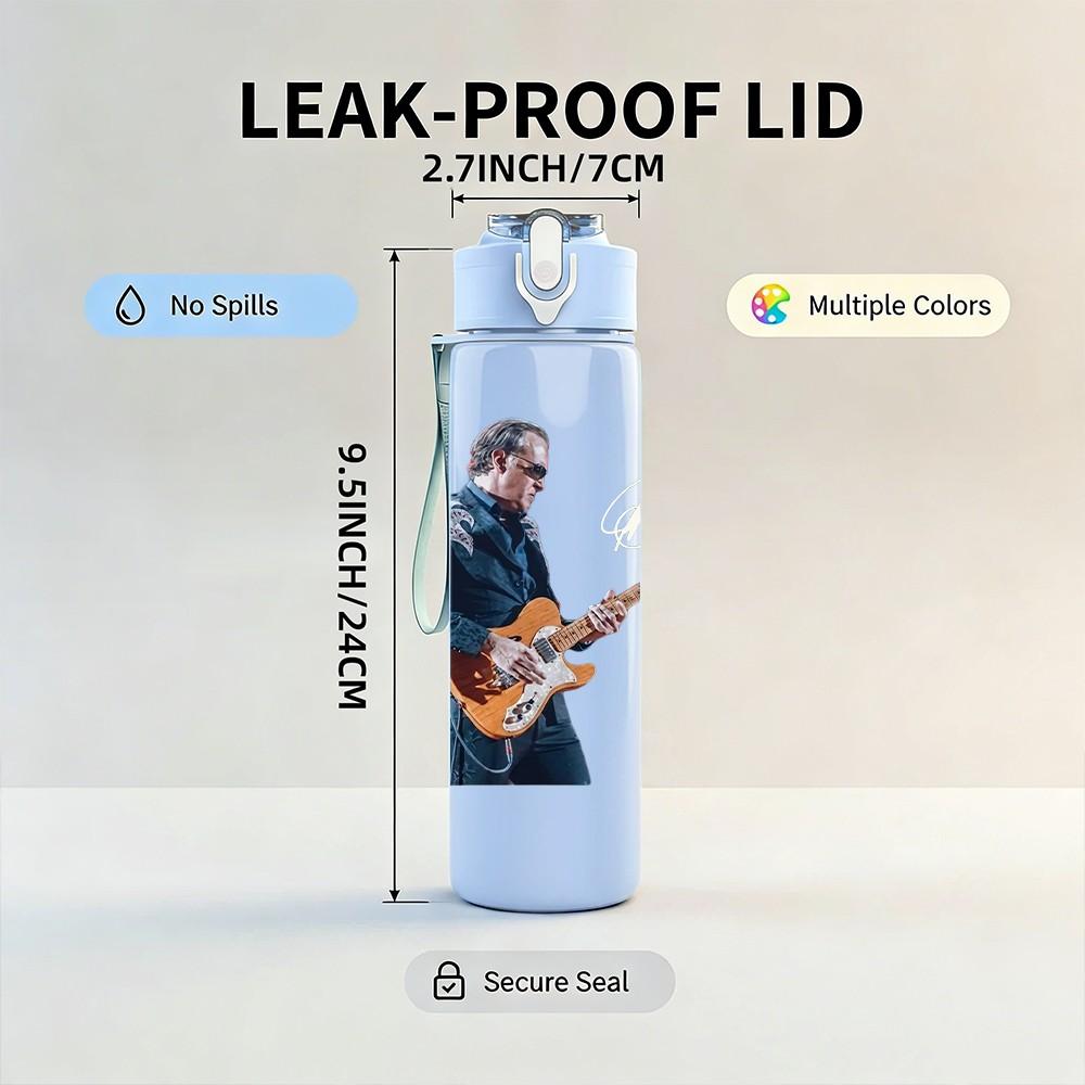 1PC Guitarist Male Sketch A 750ml Sports Water Bottle Leakproof Straw Lid Outdoor Office Home