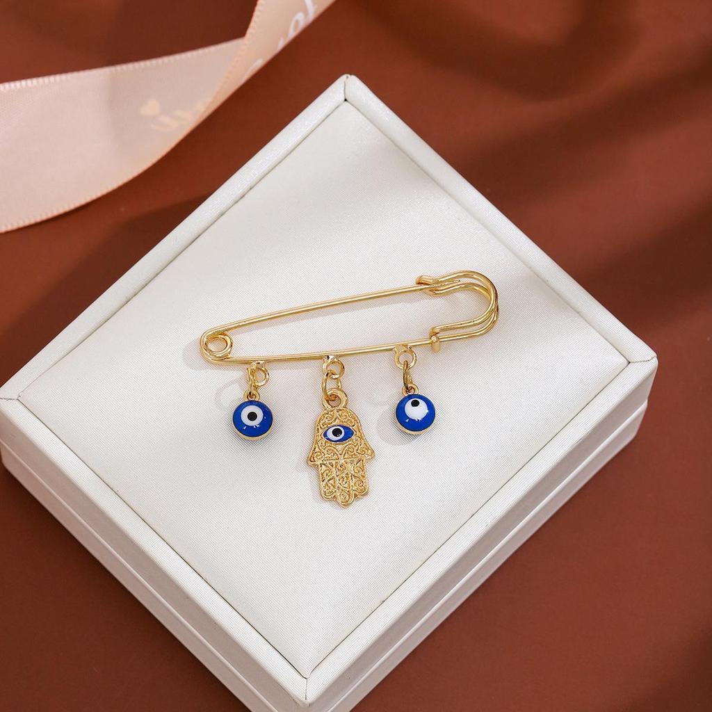 Creative Rhinestone Devil's Eye Tassel Brooch: Women's High-End Blue-Eyes Sweater Pin