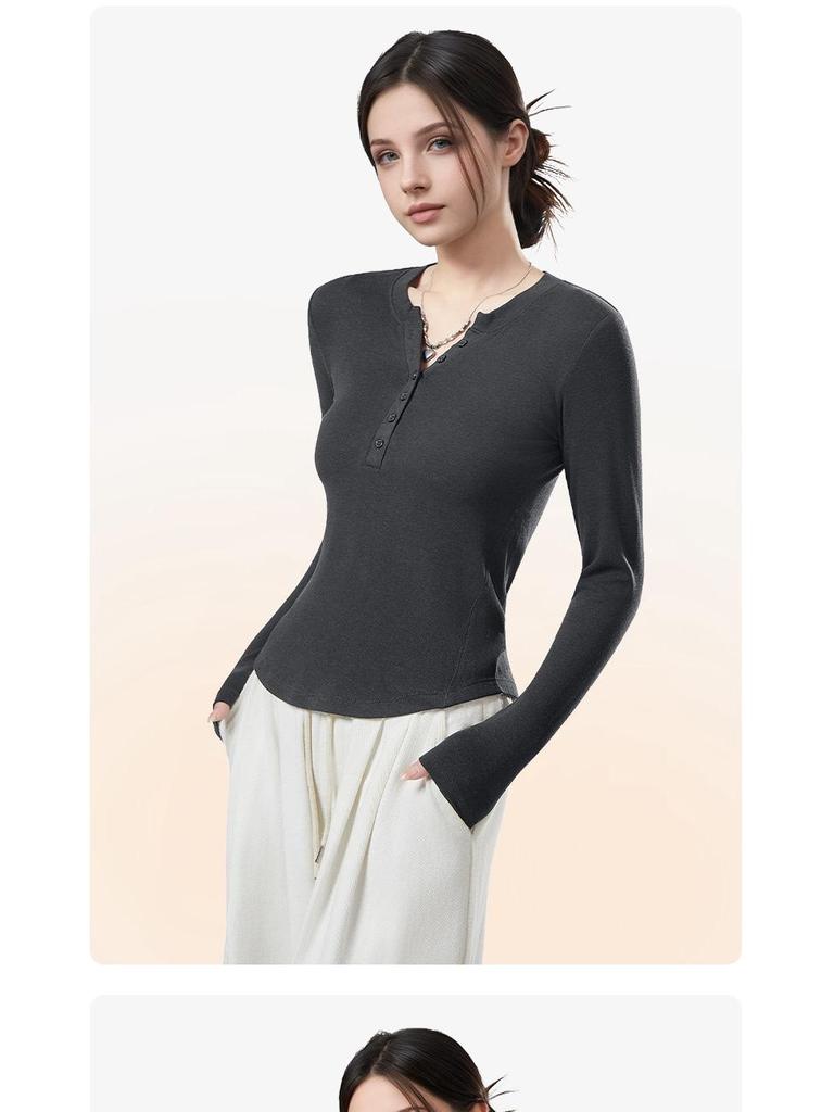 2025 A/W V-neck German Velvet Women's Slimming Long Sleeve Top with Buttons - Korean Style