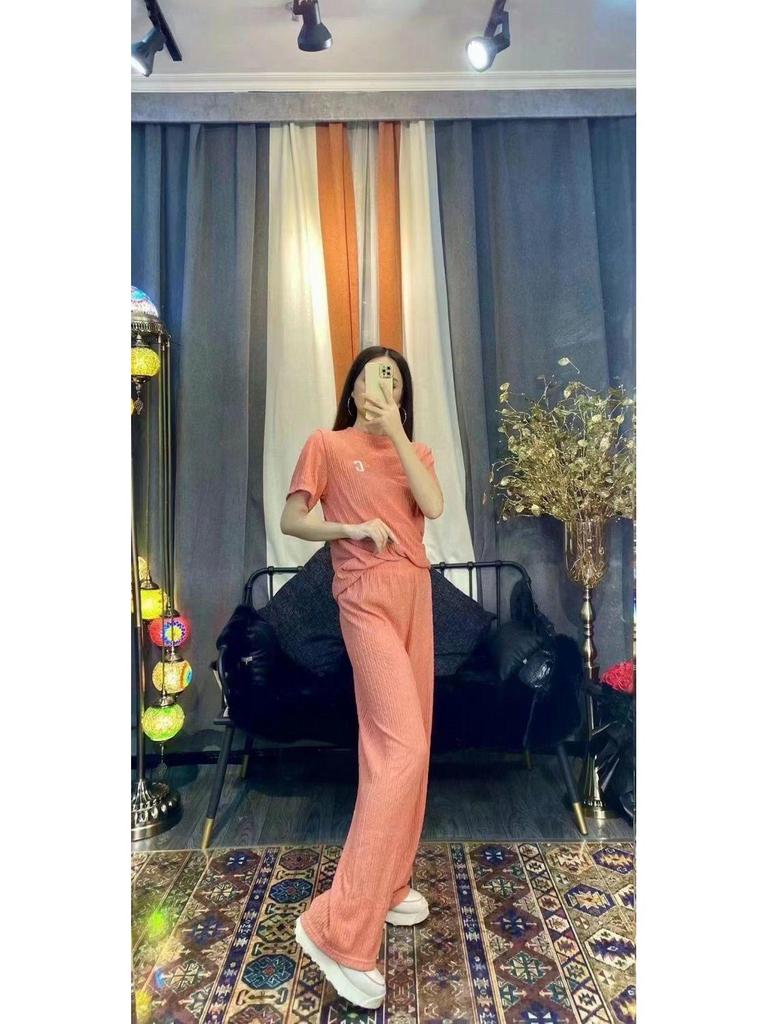 Qianye Women's Autumn Pajama Set – Pleated Short Sleeve Top & Long Pants with Embroidered Letter.