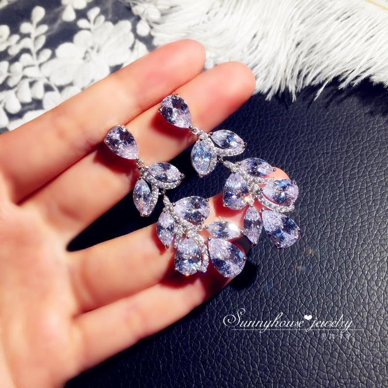 

Цирконий Медицинская сталь Игла Серьги Свадебные украшения Счетчик Качества