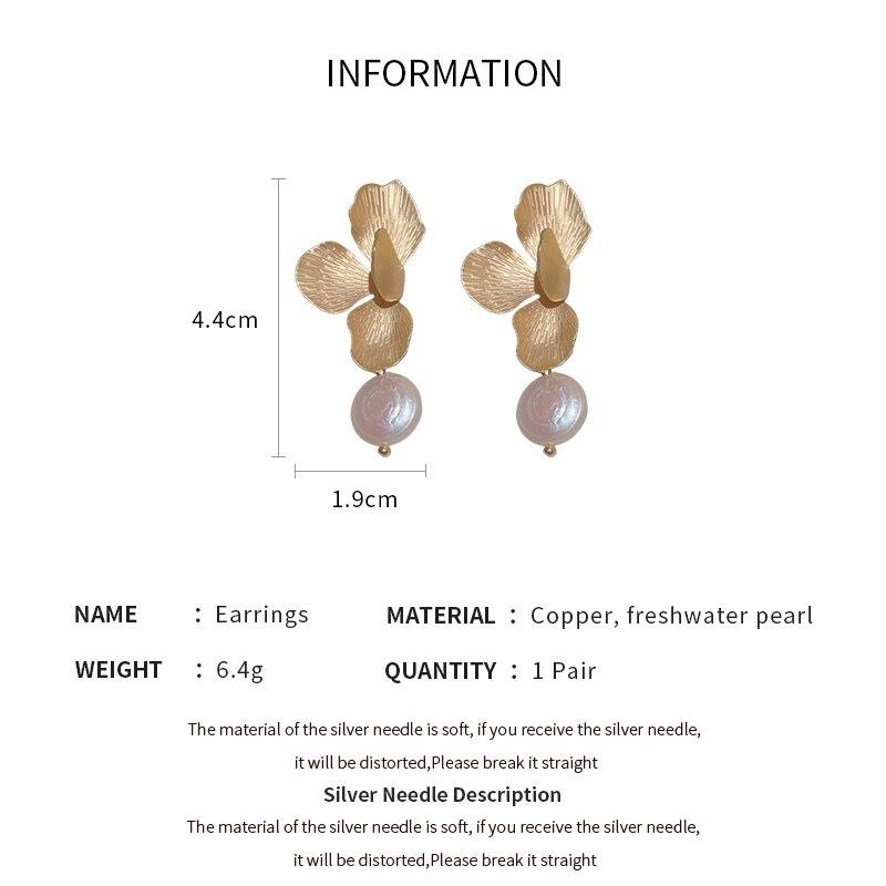 Elegant Natural Imitation Pearls Earrings For Women Vintage Golden Petals Flower Drop Earring Jewelry For Party Wedding