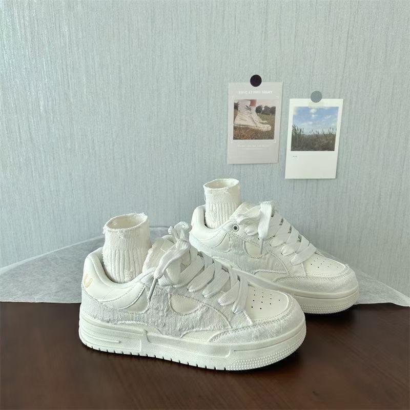 Retro Denim Blue Men's Skateboard Shoes Fashion Low-top White Shoes Designer Couple Casual Sports Shoes Zapatillas Para Hombre