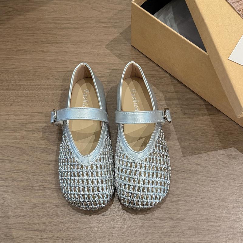 

Мэри Джейн Рыбацкие Туфли с Мелким Вырезом Женские 2025 Новые на Плоской Подошве Сетчатые Ажурные Плетеные Сандалии Дырочки Маленькие Кожаные Туфли 40 серебряный