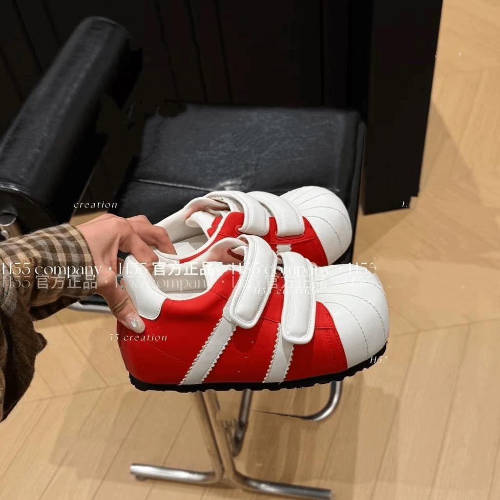 Versatile casual single shoes shallow mouth women's Q version bubble shell cartoon board shoes 6cm Velcro inner height increase new trendy shoes