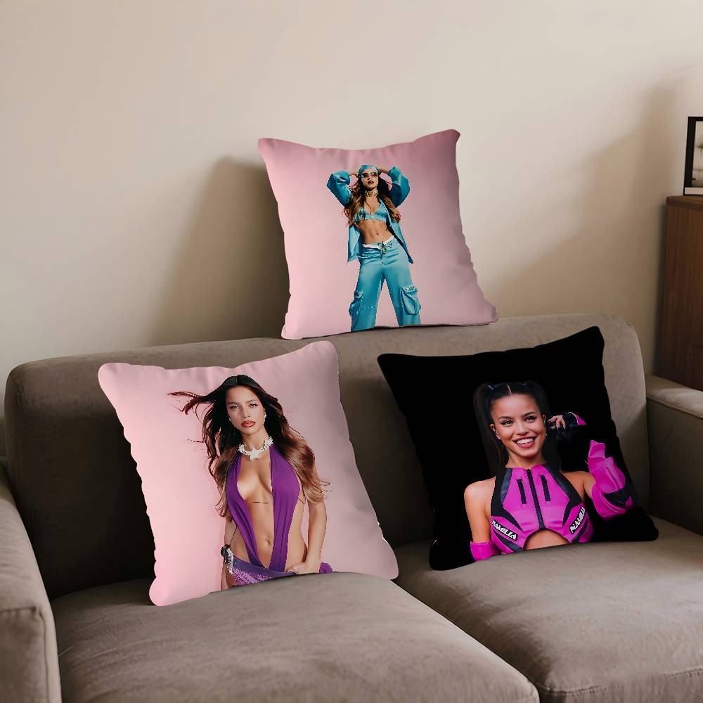 Singer E-Emilia Mernes Pillow Cover Design Cushion Cover Decor Holiday Decorati