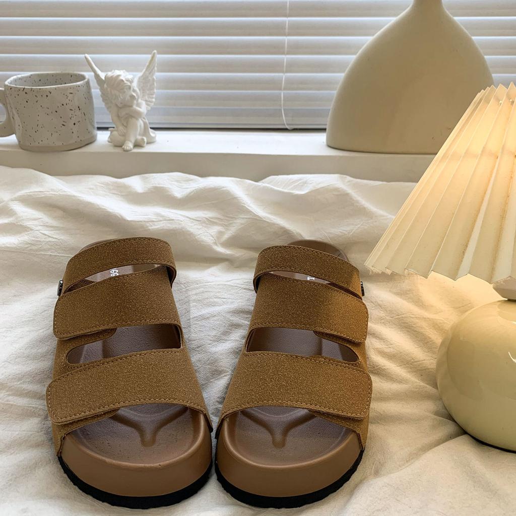 Niche sandals women's summer new fashion thick sole word with beach sandals