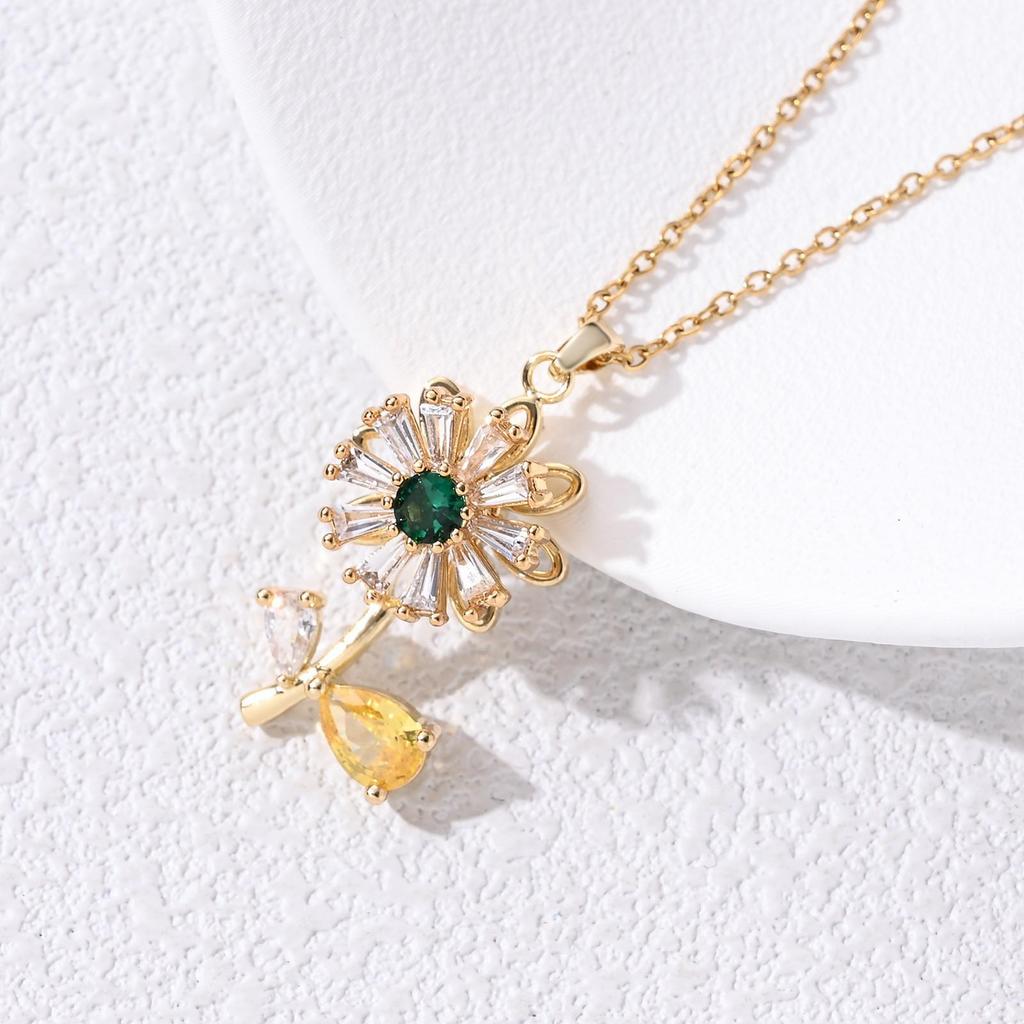 Sunflower Zircon Titanium Steel Necklace: Women's Elegant Light Luxury Design